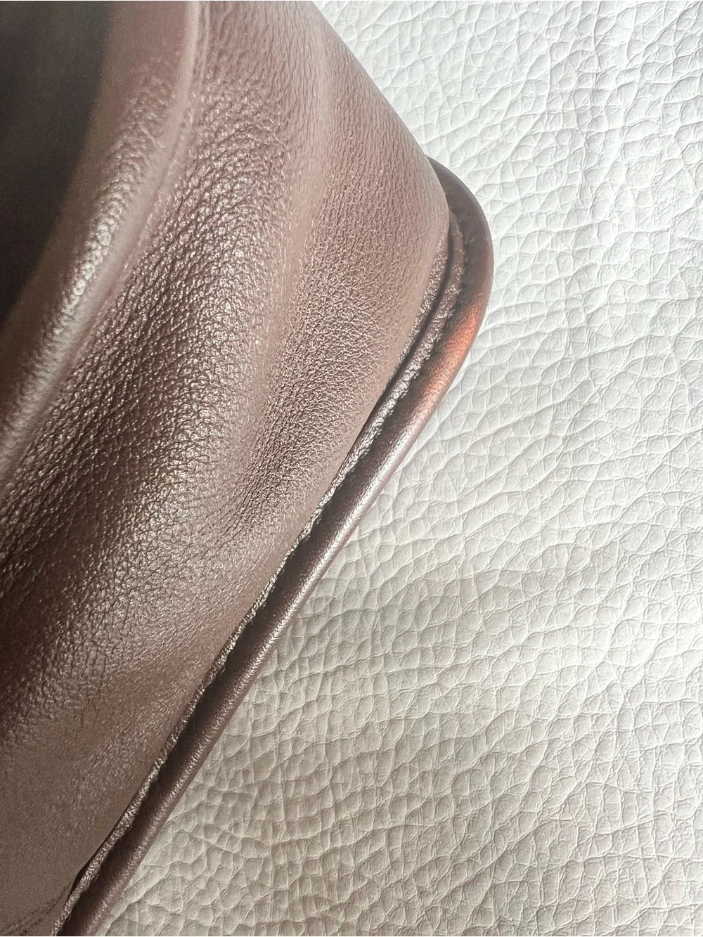 Coach Rambler Legacy Crossbody Style 09061 Mahogany Brown Glove Tanned Leather